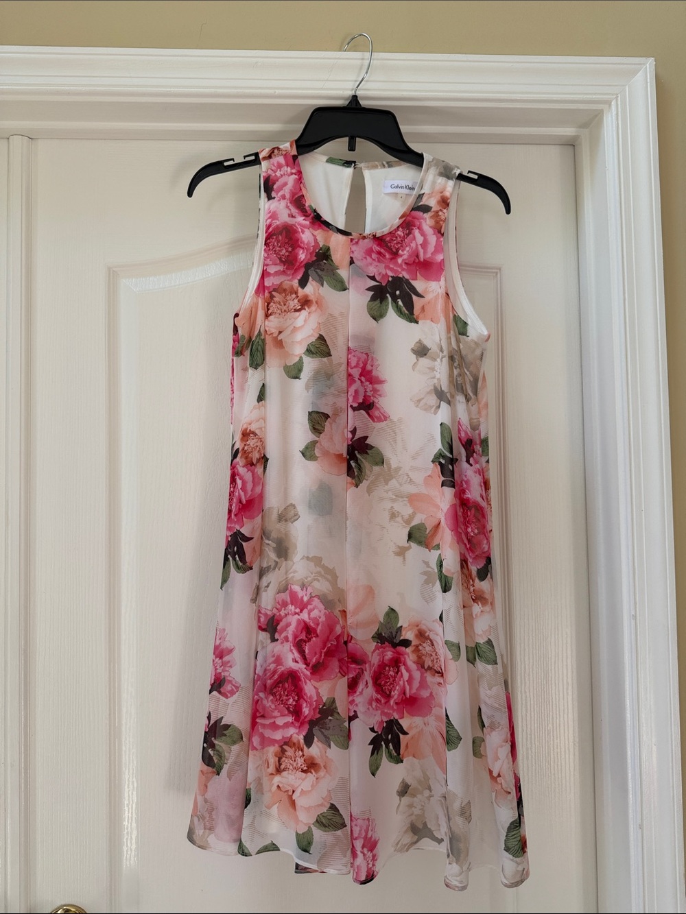 Calvin Klein Pink and White Floral Sleeveless Shift Dress